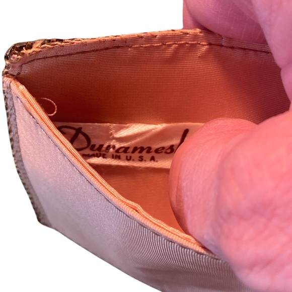 Vintage Duramesh BiFold Wallet. - Picture 3 of 3